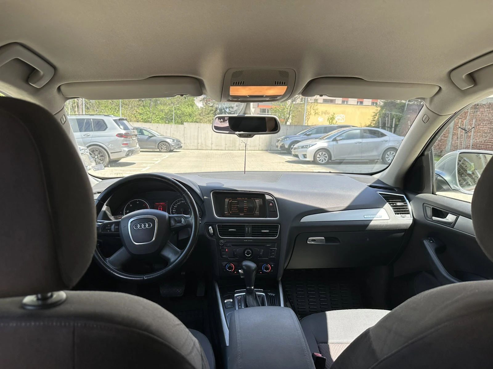 Audi Q5 3.0TDI QUATTRO 1ВИ СОБСТВЕНИК - изображение 10