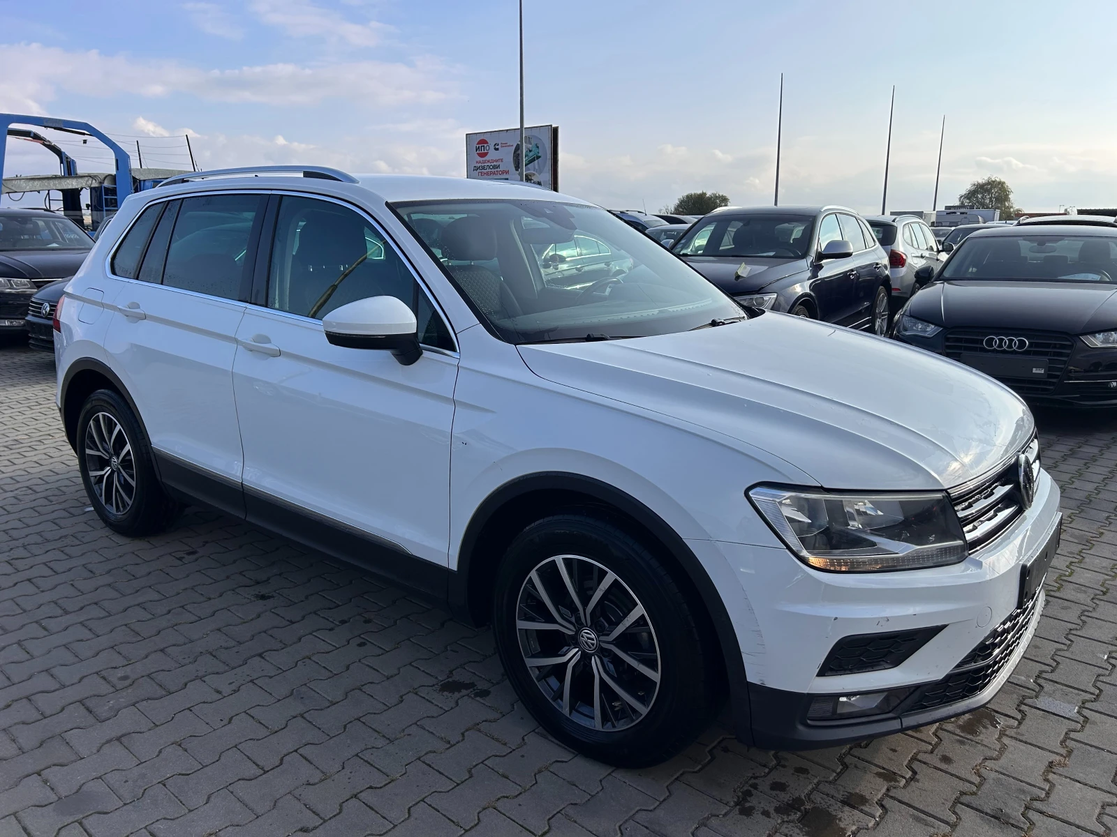 VW Tiguan 1.6TDI NAVI EURO 6 - изображение 4