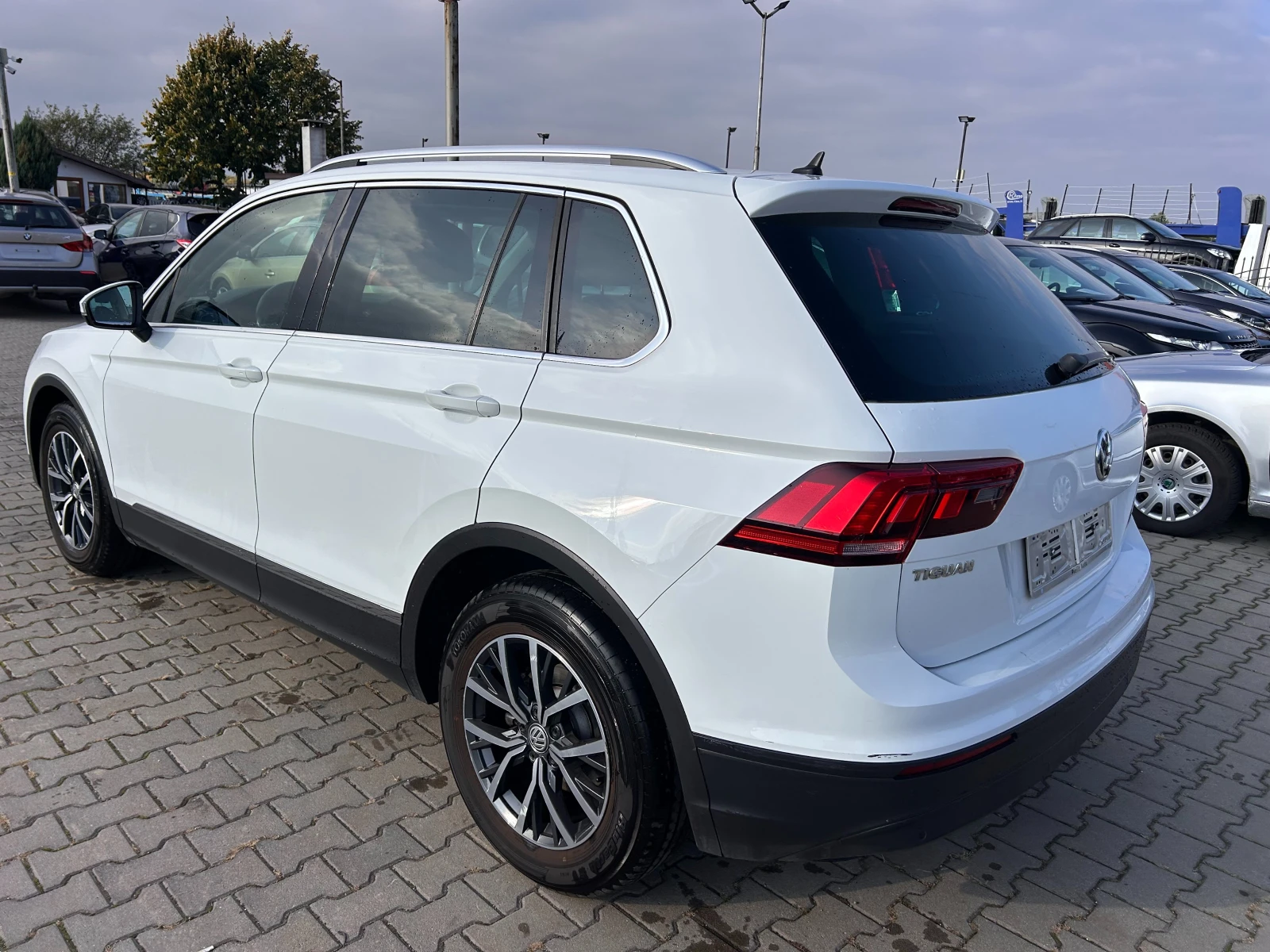 VW Tiguan 1.6TDI NAVI EURO 6 - изображение 8