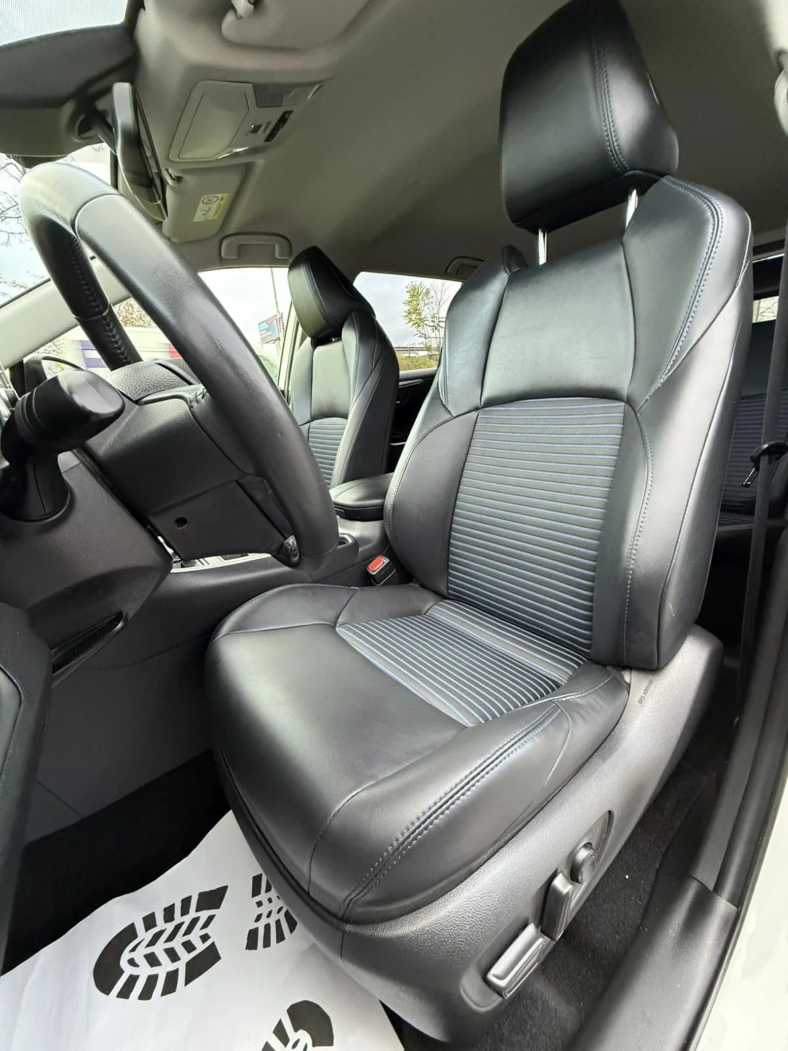 Toyota Rav4 HYBRID 65000 | Mobile.bg   9