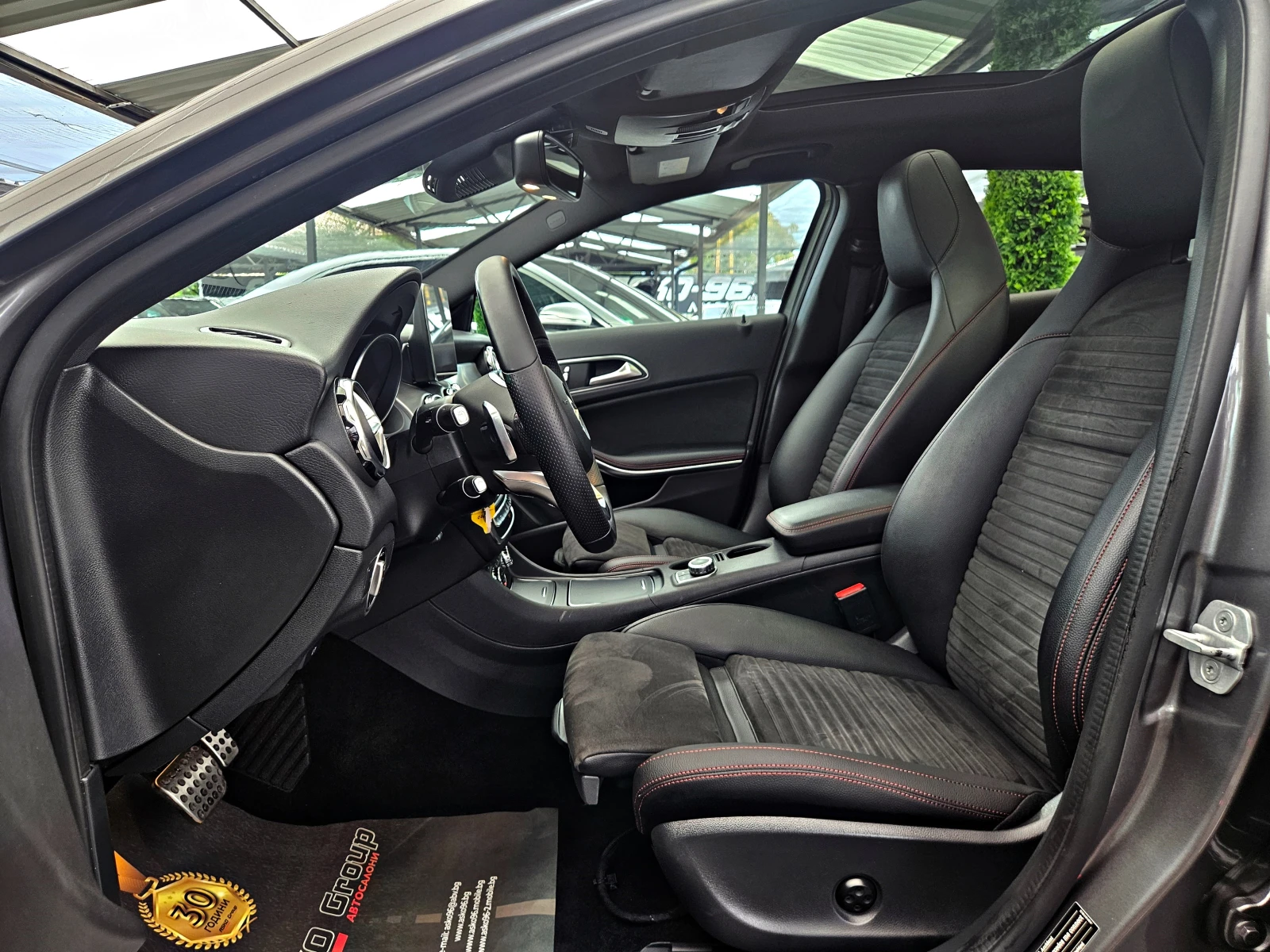 Mercedes-Benz GLA 220 AMG/4MAT/PANO/CAMERA/ПОДГРЕВ/АМБИЕНТ/CAR PLAY/LIZI, снимка 16 - Автомобили и джипове - 55217287