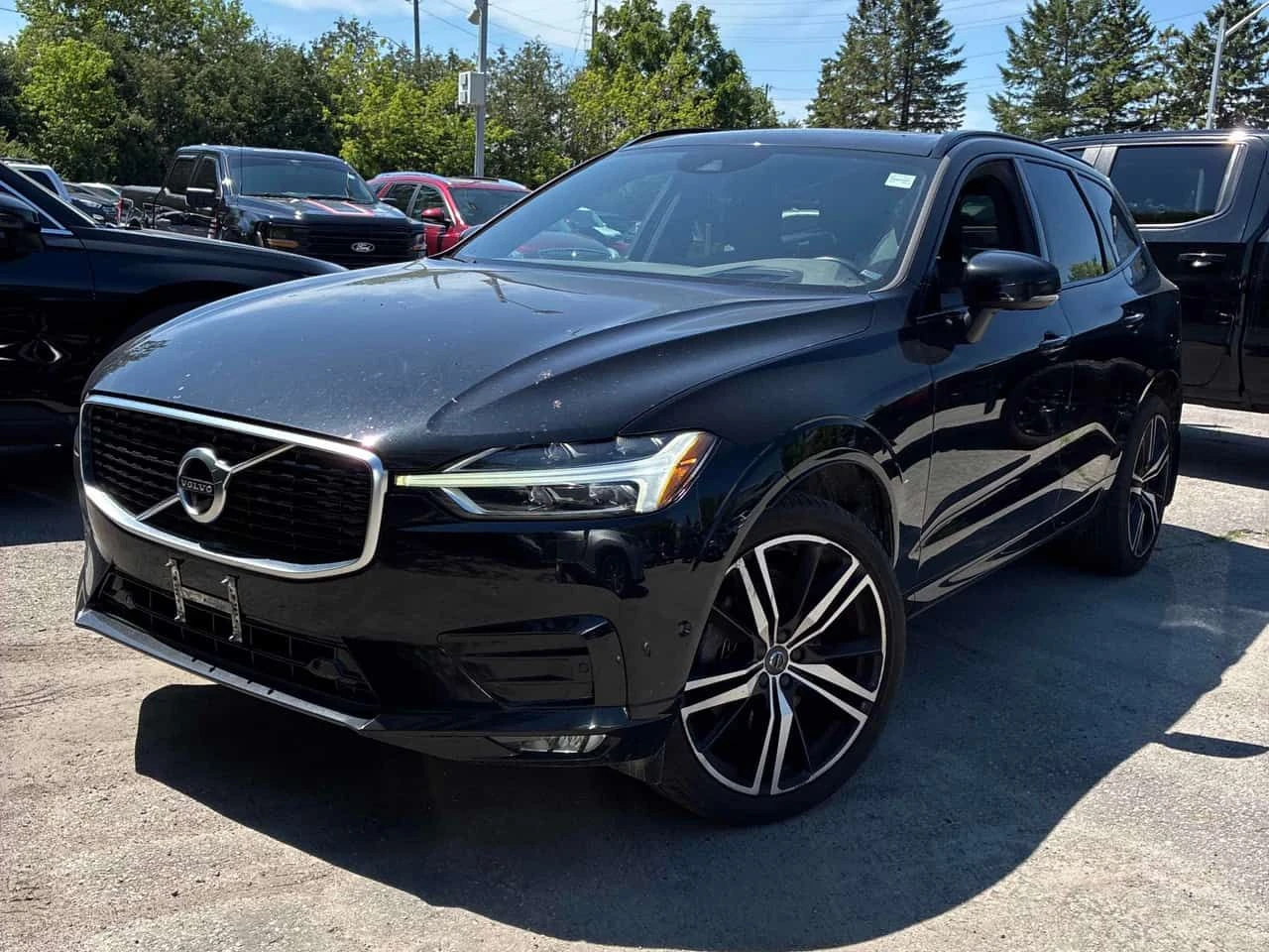 Volvo XC60  R Design / HUD / 360 / 2 ЧИФТА ГУМИ/ДЖАНТИ  