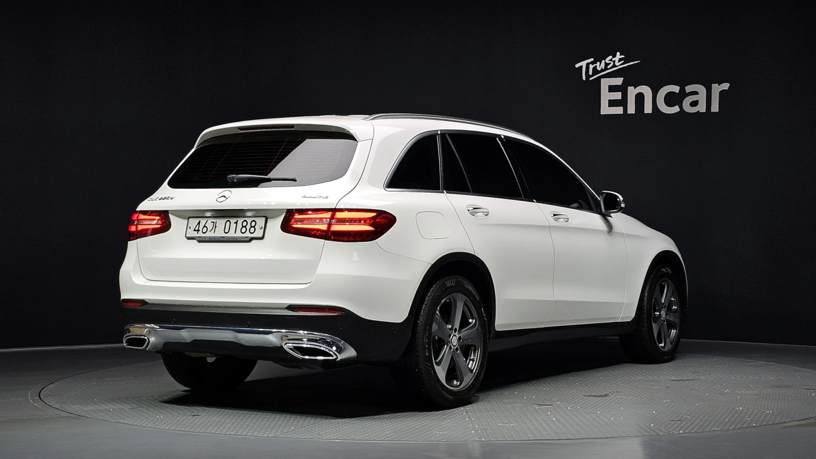 Mercedes-Benz GLC 220 ЕЛ. БАГАЖНИК* BLIND SPOT* ЛЮК* КРАЙНА ЦЕНА, снимка 2 - Автомобили и джипове - 55496197