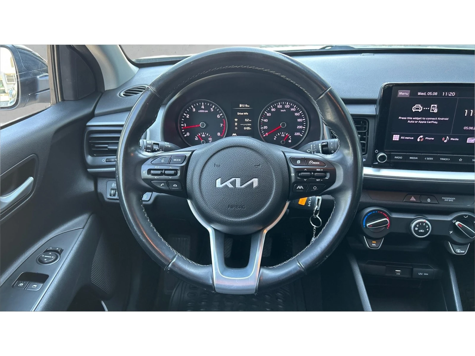 Kia Stonic Месечна вноска от 165  , снимка 13 - Автомобили и джипове - 55572156