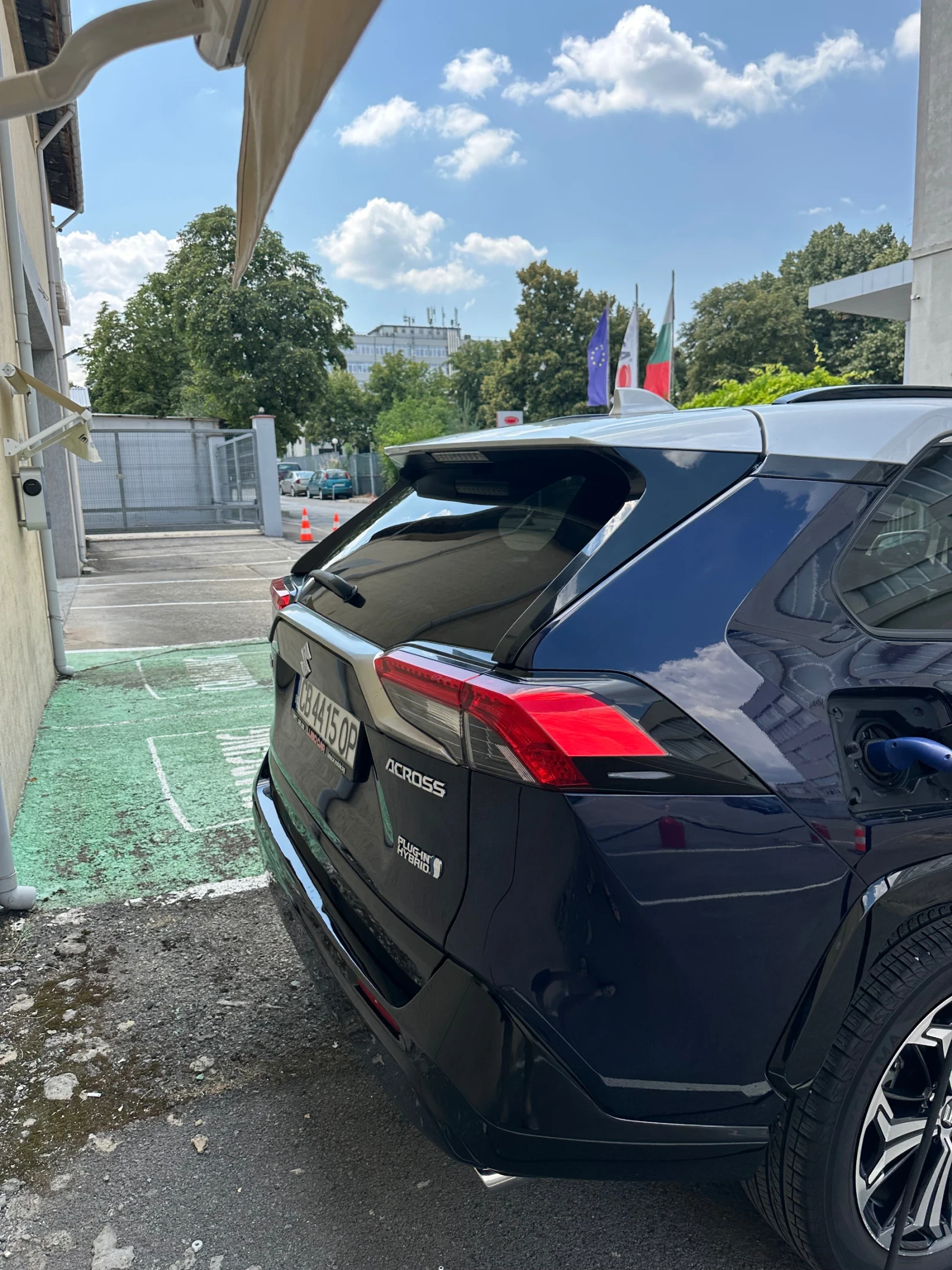 Suzuki Across Plug-in Hybrid | 4x4 E-Four, снимка 5 - Автомобили и джипове - 55613350