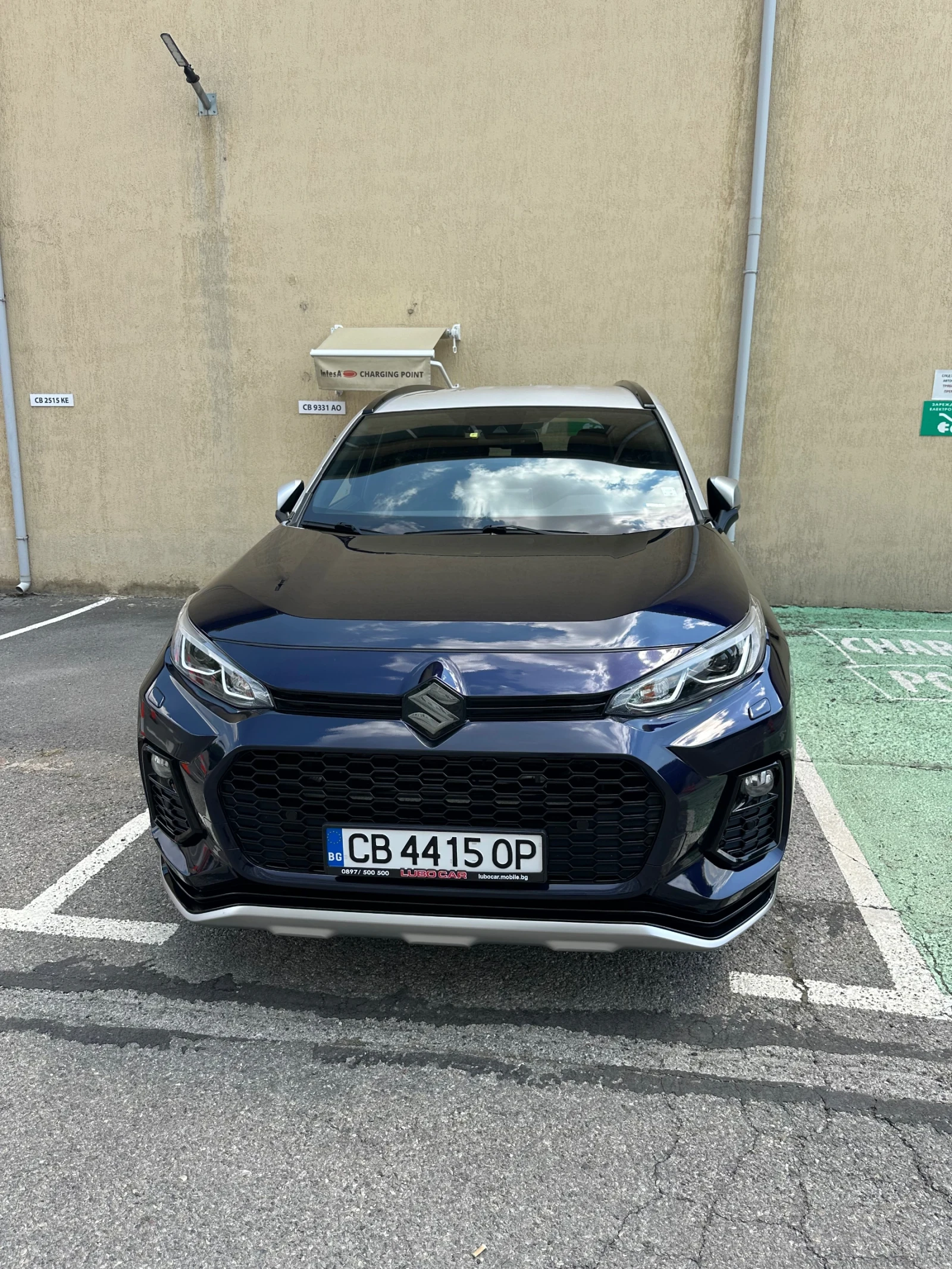 Suzuki Across Plug-in Hybrid | 4x4 E-Four