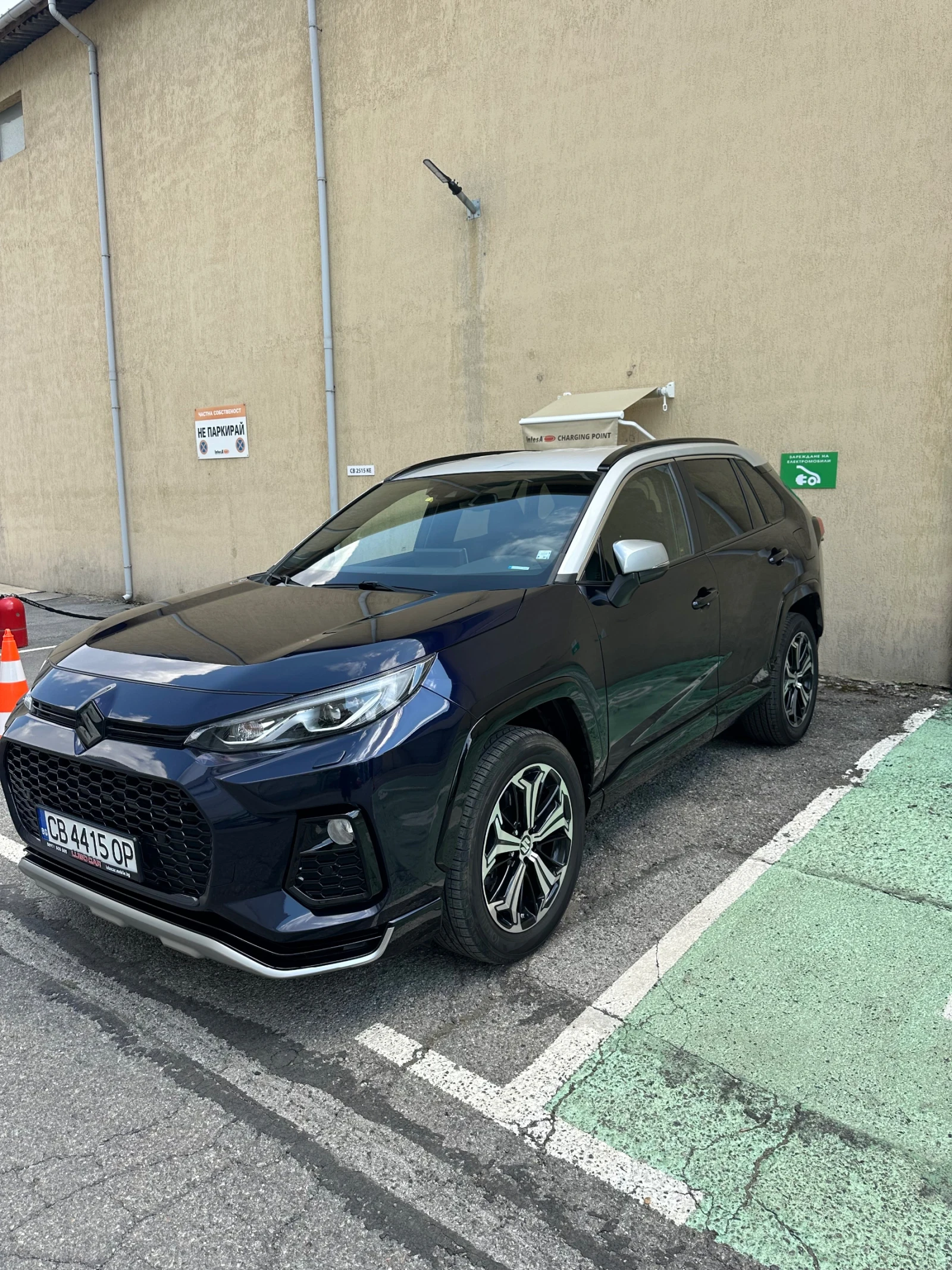 Suzuki Across Plug-in Hybrid | 4x4 E-Four, снимка 3 - Автомобили и джипове - 55613350