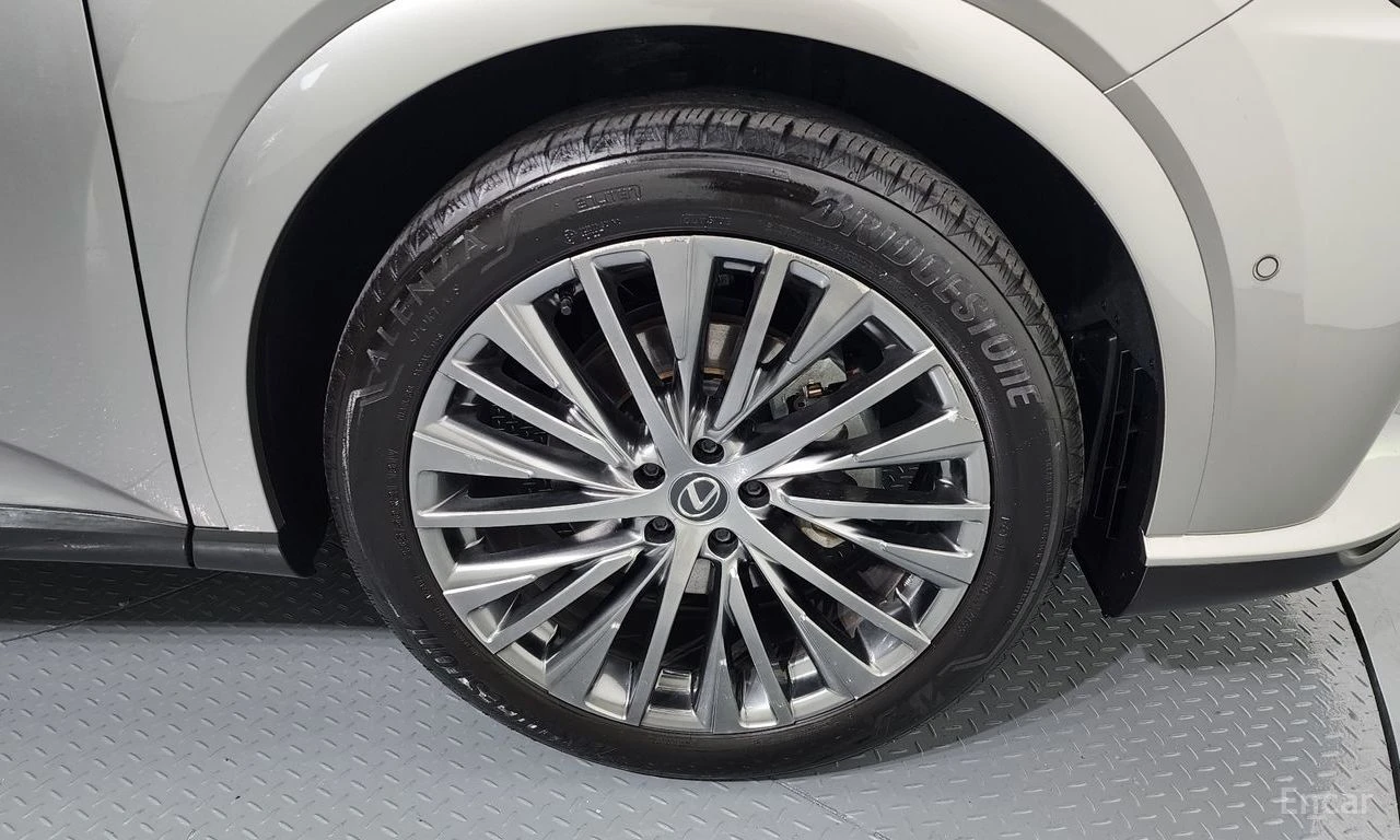 Lexus RX 350h LUXURY* ОБДУХВАНЕ* 360КАМЕРА* ДИСТРОНИК* , снимка 5 - Автомобили и джипове - 55819773