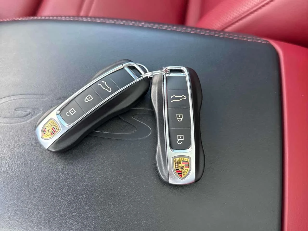 Porsche Cayenne GTS Coupe CARFAX, снимка 12 - Автомобили и джипове - 55875407