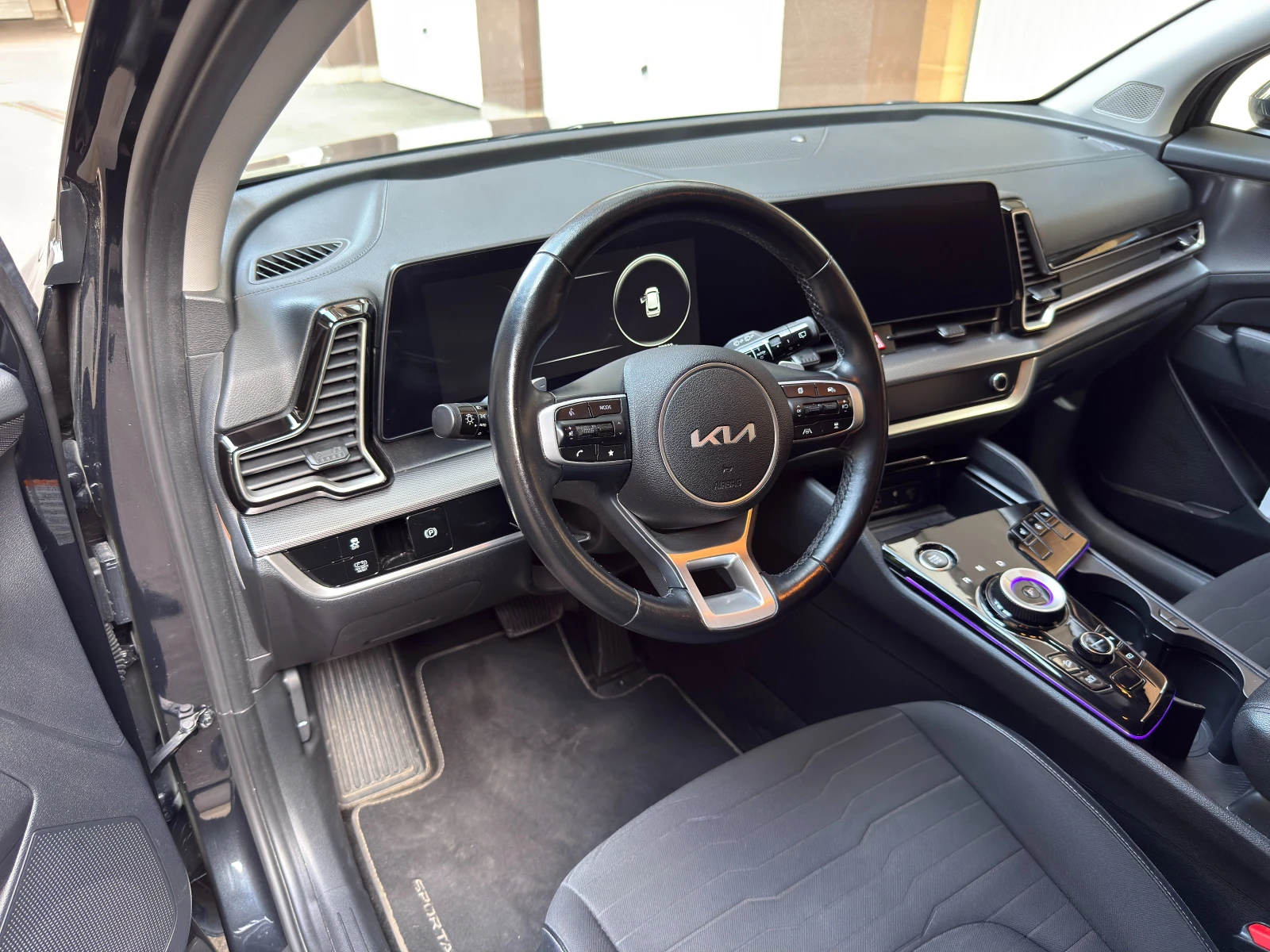 Kia Sportage Executive AWD, снимка 8 - Автомобили и джипове - 55905377