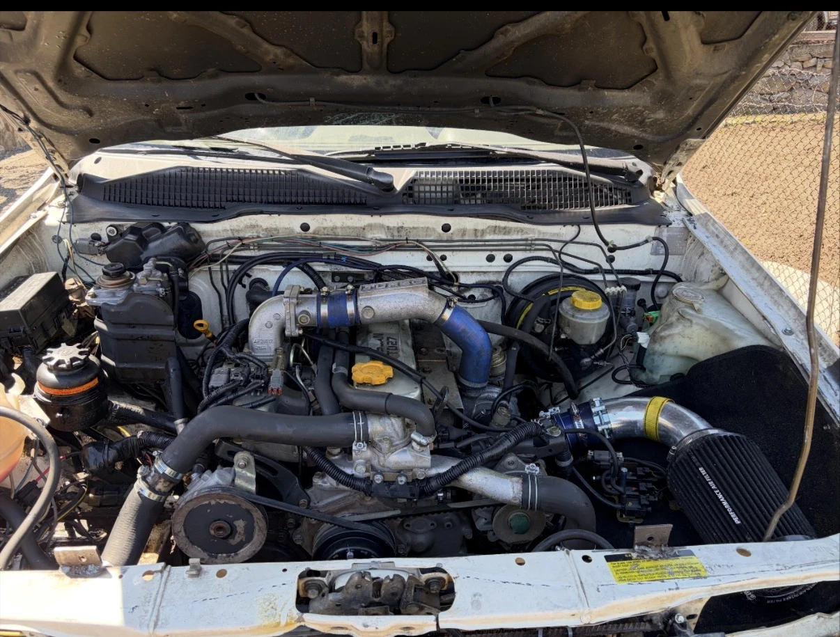 Nissan Terrano, снимка 6 - Автомобили и джипове - 56601683