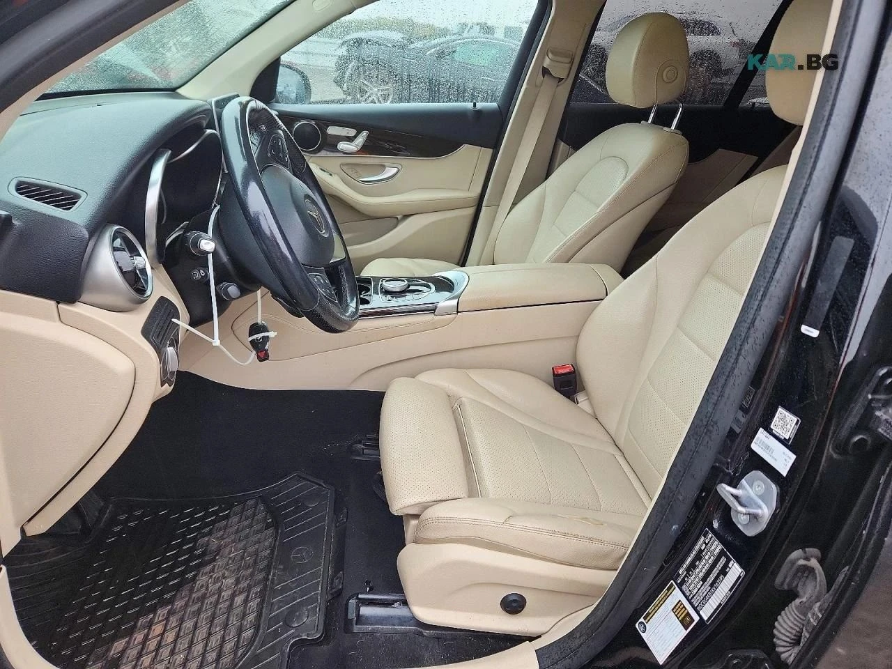 Mercedes-Benz GLC 300, снимка 7 - Автомобили и джипове - 56736774