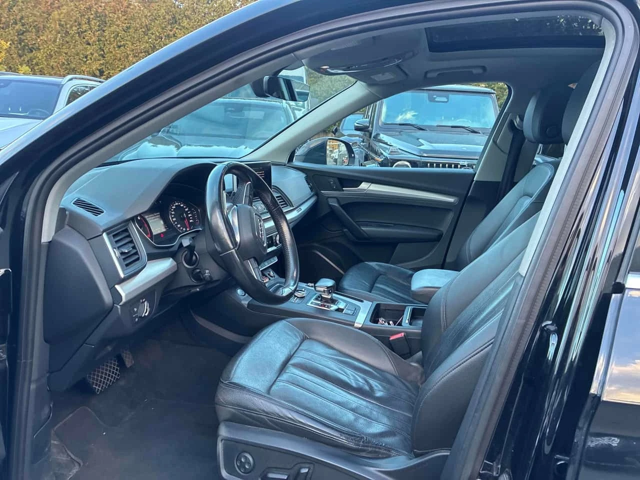 Audi Q5 * Progressiv * CARFAX * ПРЕДСТАВИТЕЛСТВО * ПАНО * , снимка 11 - Автомобили и джипове - 56744975
