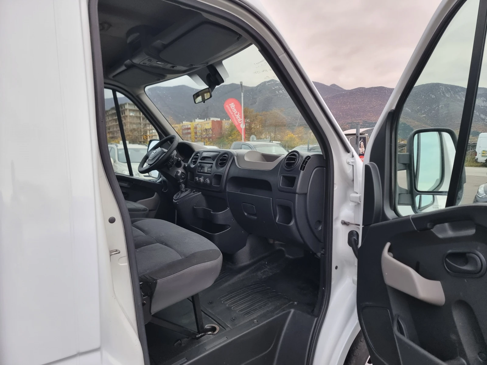 Nissan NV400 2.3DCI | Mobile.bg   12