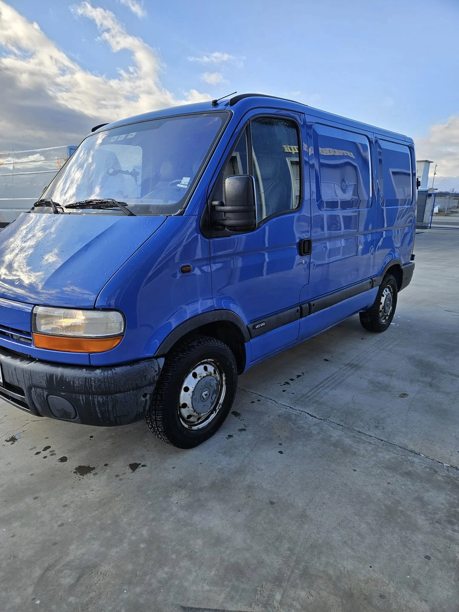 Renault Master, снимка 2 - Бусове и автобуси - 53196901