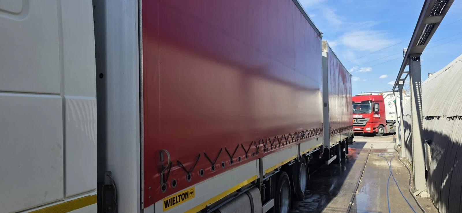 Daf XF 105 FT Автомат, ретардер, буге, топ състояние!!!, снимка 14 - Камиони - 54116174