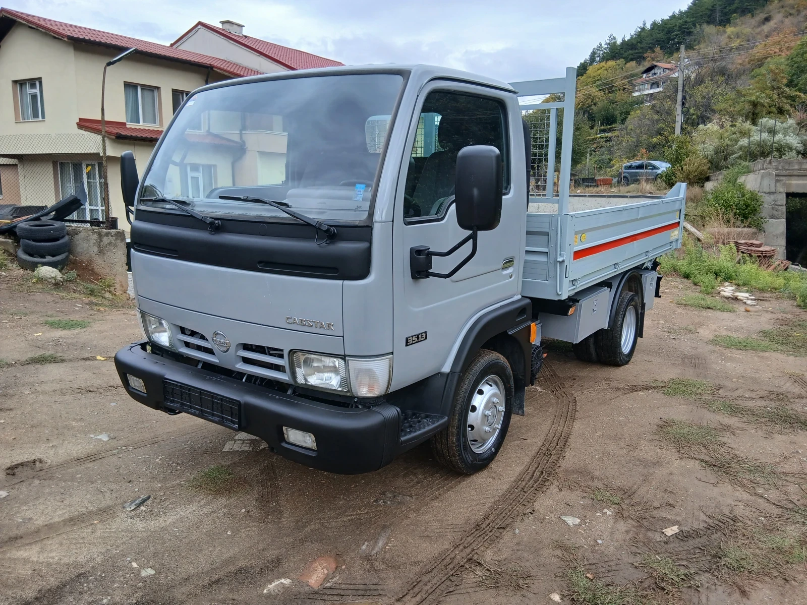 Nissan Kabstar 3, 0 TDI