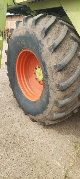 Комбайн Claas MEGA 208, снимка 13