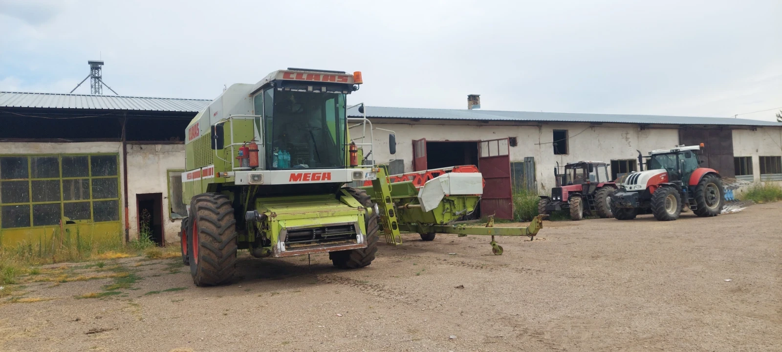 Комбайн Claas MEGA 208, снимка 7 - Селскостопанска техника - 55428770