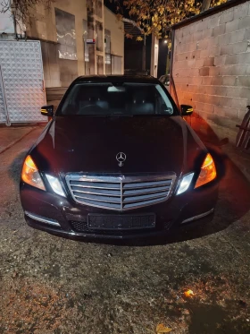 Mercedes-Benz E 220, снимка 1