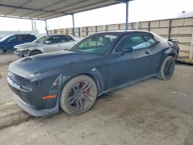 Dodge Challenger 6.4 SRT* Клип на двигателя, снимка 1