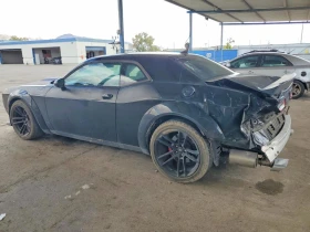 Dodge Challenger 6.4 SRT* Клип на двигателя, снимка 3