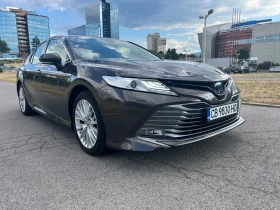     Toyota Camry 2.5 Hybrid Premium