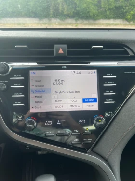 Toyota Camry 2.5 Hybrid Premium | Mobile.bg    13