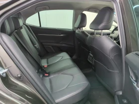 Toyota Camry 2.5 Hybrid Premium | Mobile.bg    6