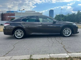 Toyota Camry 2.5 Hybrid Premium | Mobile.bg    6