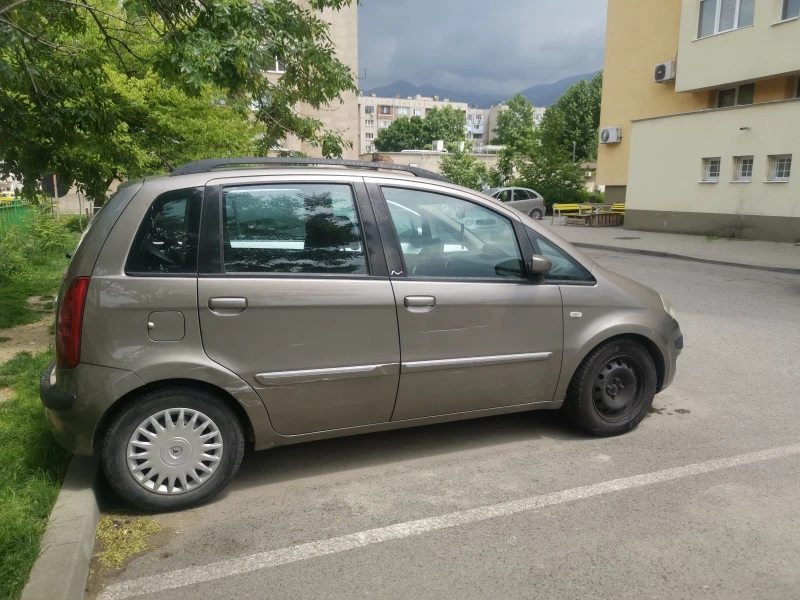 Lancia Musa 1.9, снимка 8 - Автомобили и джипове - 47168243