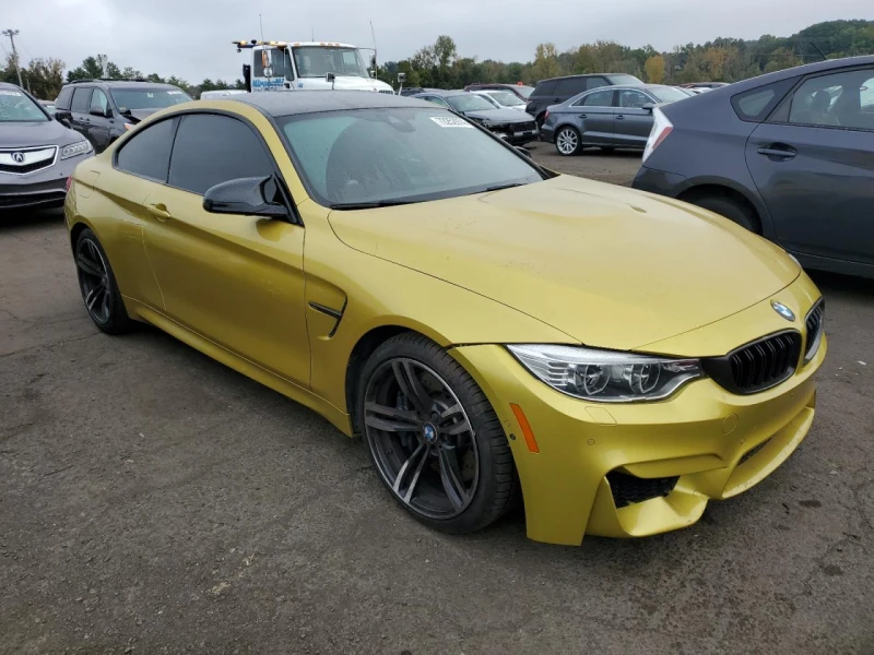 BMW M4 DCT* Harman/Kardon* LED* Keyless* Подгрев* Камери*, снимка 1 - Автомобили и джипове - 48616929