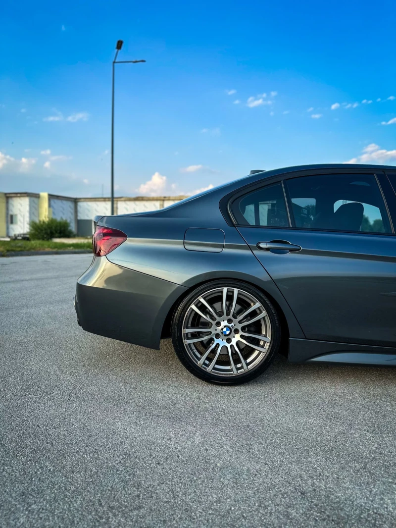 BMW 335, снимка 11 - Автомобили и джипове - 52224435