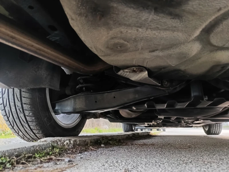 VW Golf 6 High line  , С  регистрирация, снимка 16 - Автомобили и джипове - 51894890