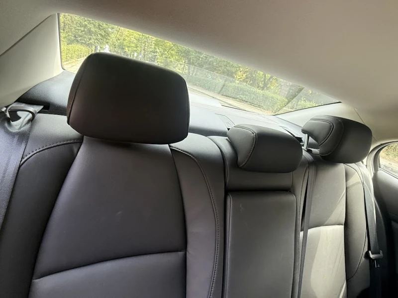 Mazda 3 SKYACTIV-G-2.5LDOHC 4-CYL PREFERRED, снимка 10 - Автомобили и джипове - 52361807