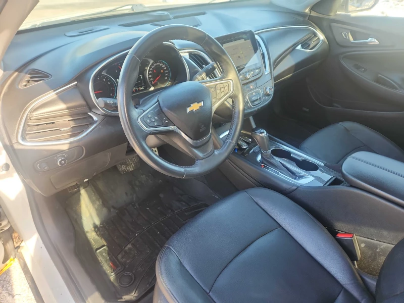 Chevrolet Malibu 1.5L 4cyl FWD, снимка 4 - Автомобили и джипове - 53478987