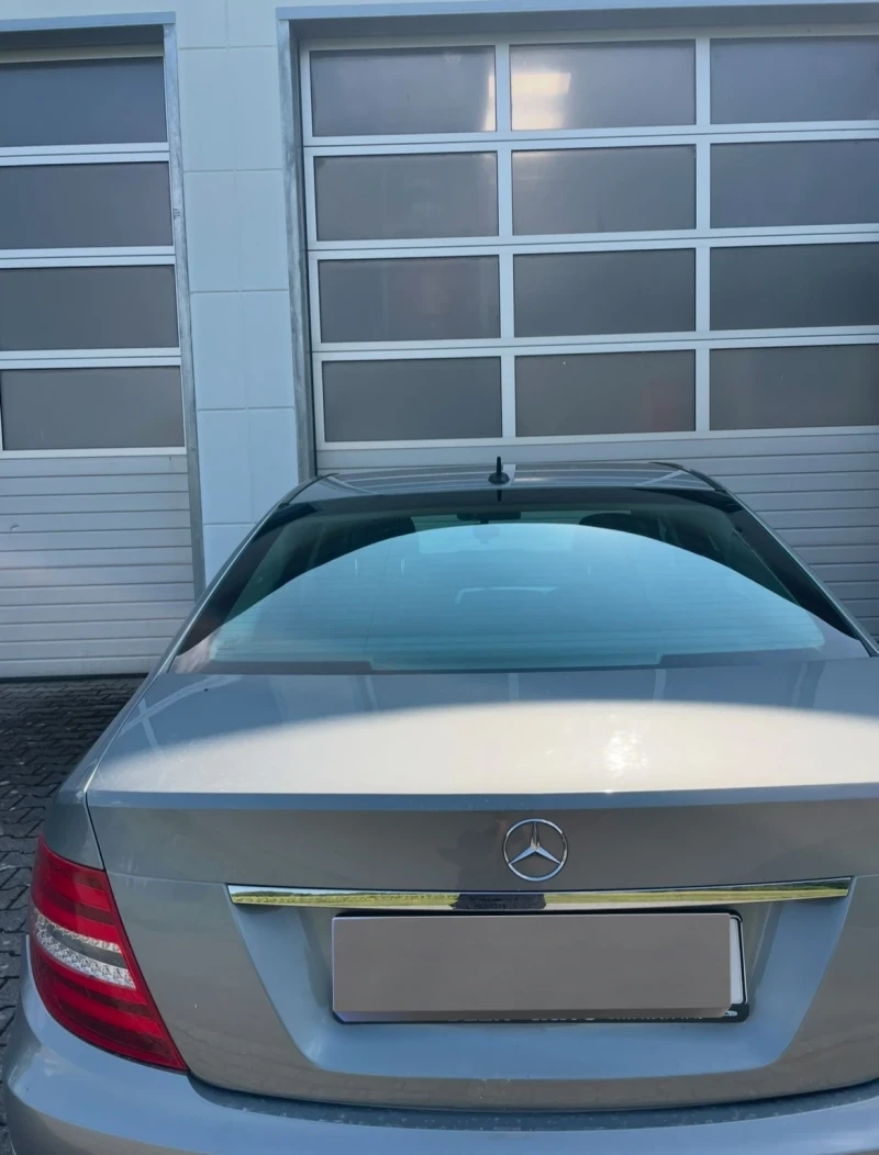 Mercedes-Benz C 200, снимка 3 - Автомобили и джипове - 53571461