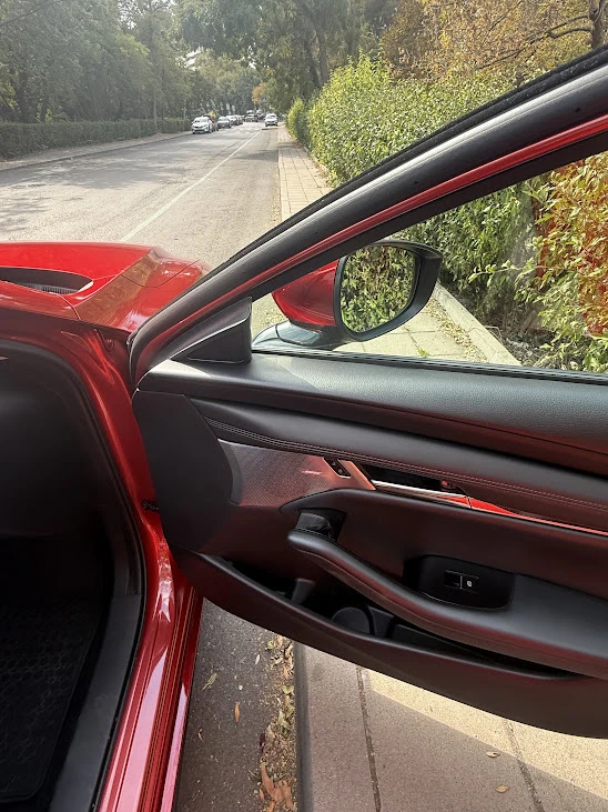 Mazda 3 SKYACTIV-G-2.5LDOHC 4-CYL PREFERRED - изображение 7