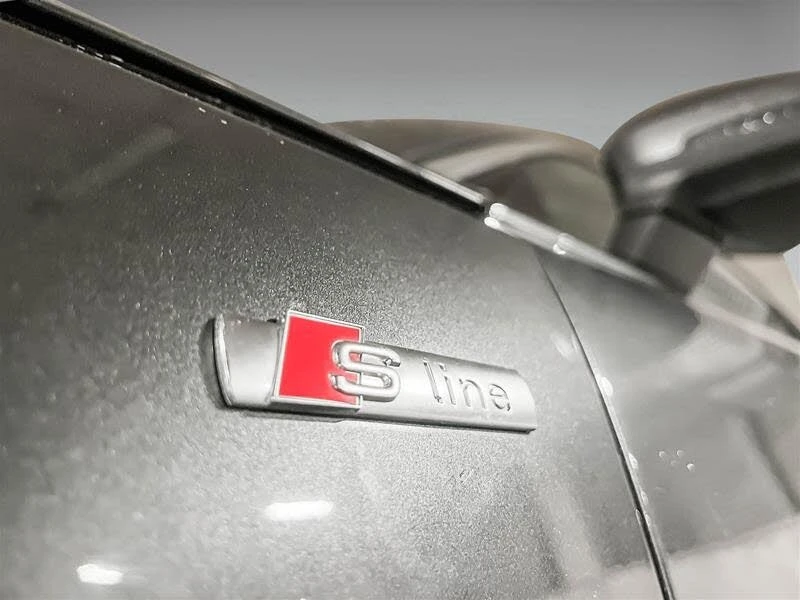 Audi A4 * S-Line* * HeadUp* AвтоКредит* (ЦЕНА ДО БГ), снимка 9 - Автомобили и джипове - 54032421