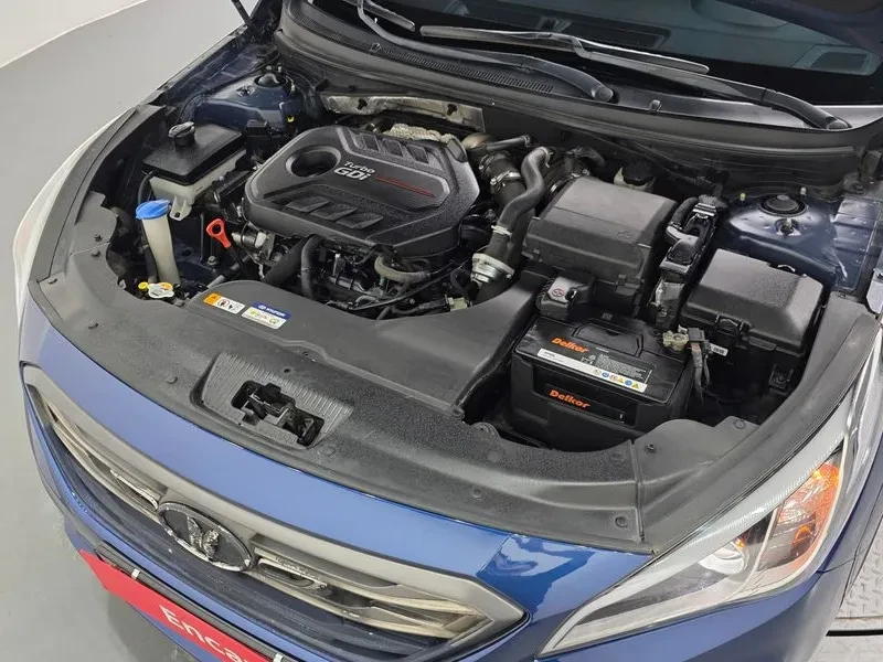 Hyundai Sonata 2.0T SMART, снимка 6 - Автомобили и джипове - 55717558