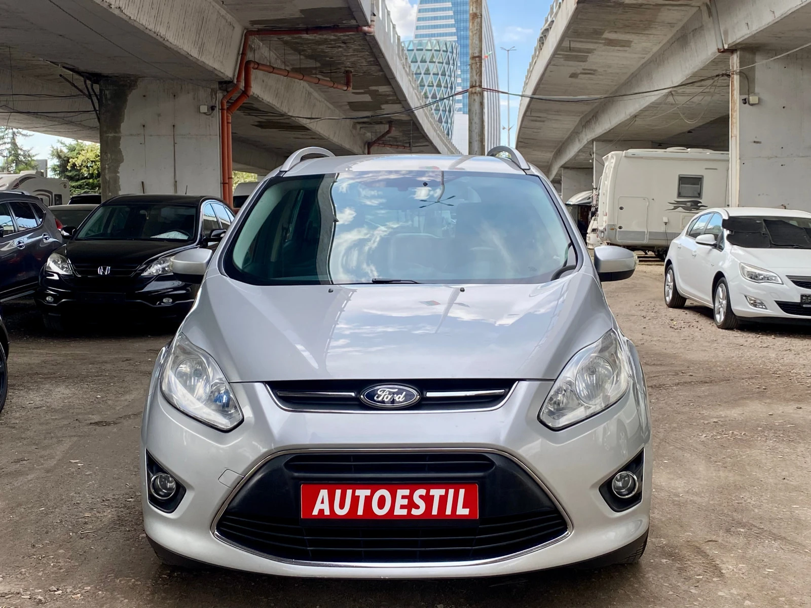 Ford C-max 1.6- Бензин. 7 места - изображение 2