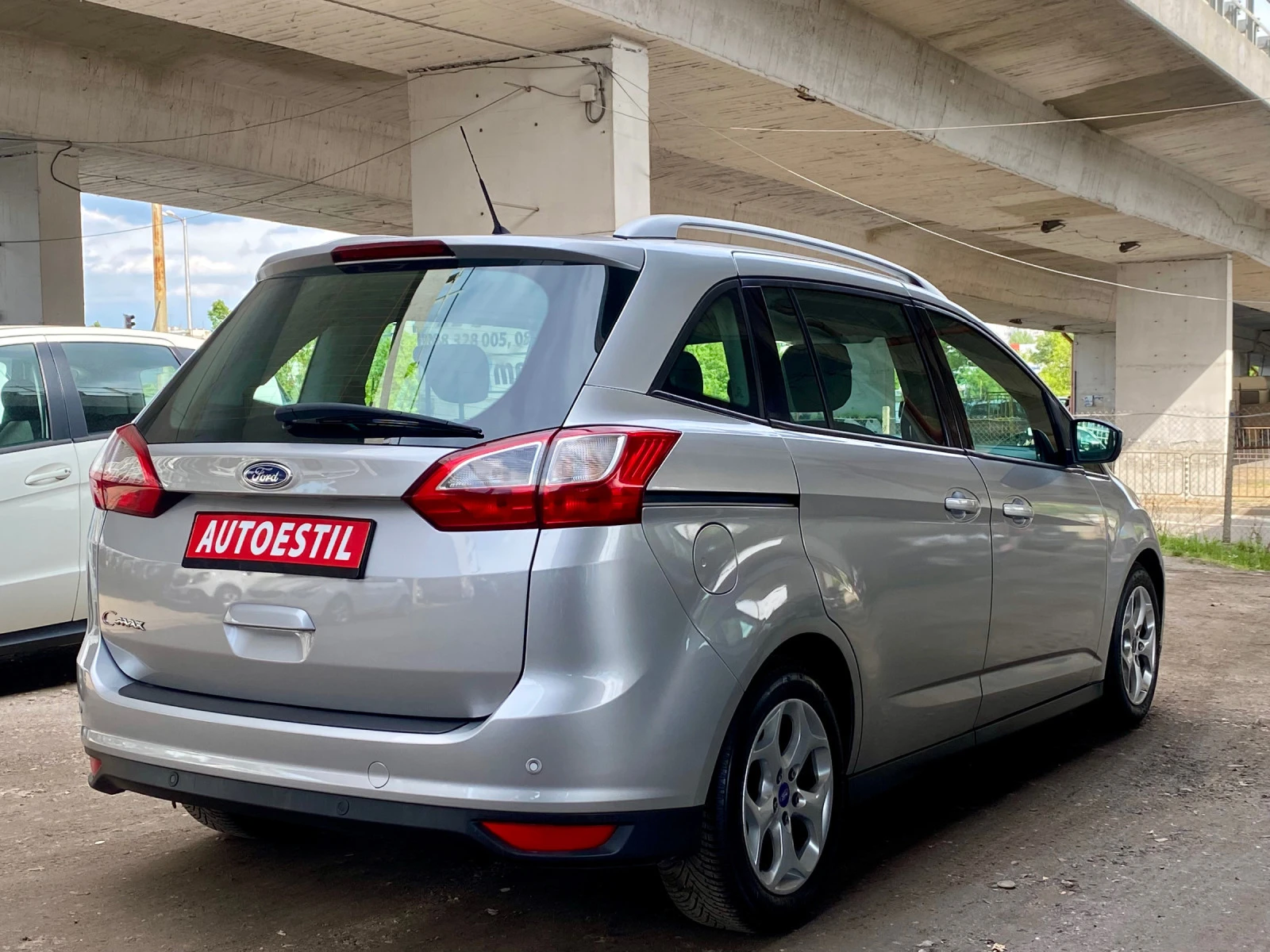 Ford C-max 1.6- Бензин. 7 места - изображение 4