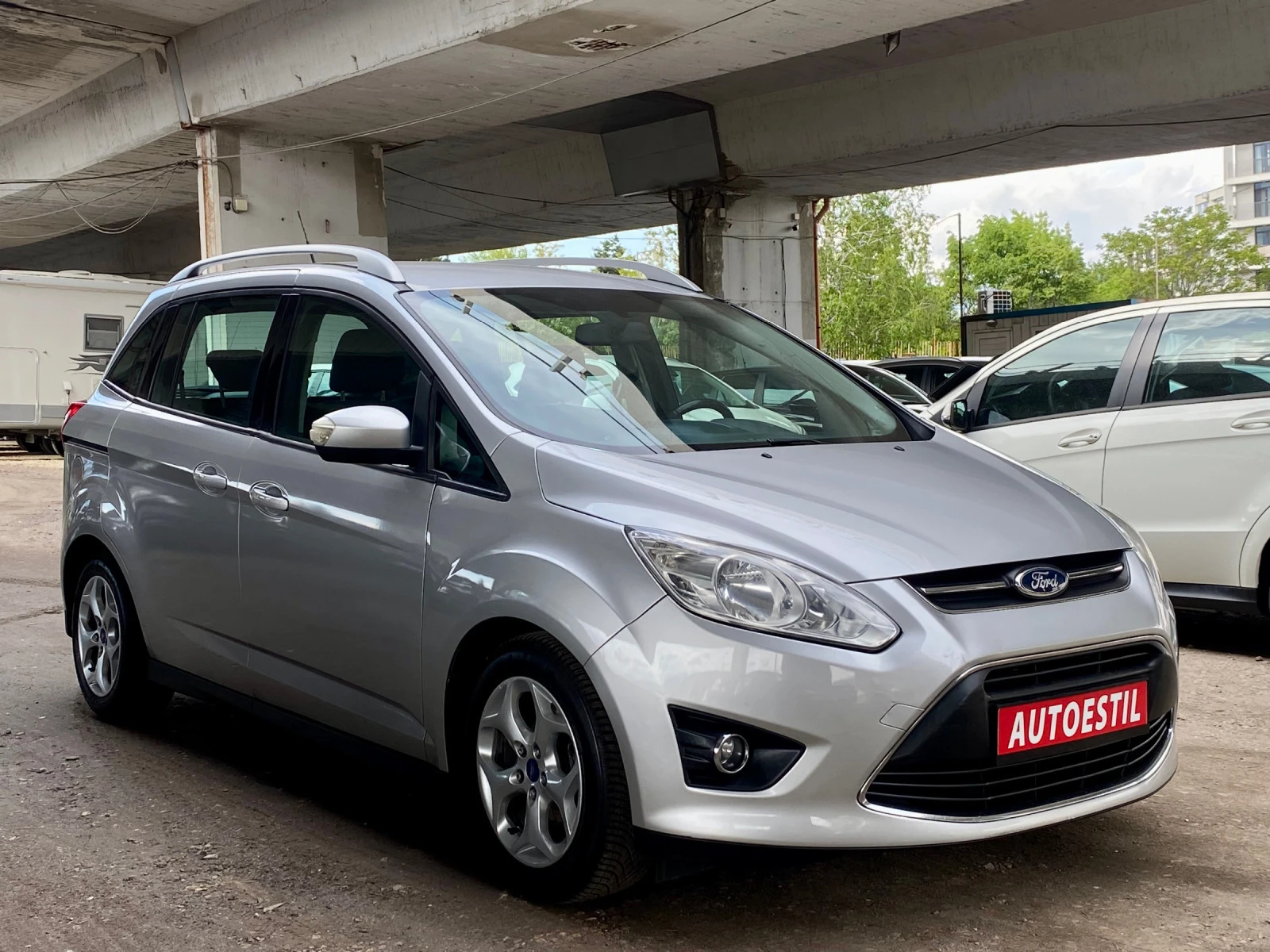 Ford C-max 1.6- Бензин. 7 места - изображение 3