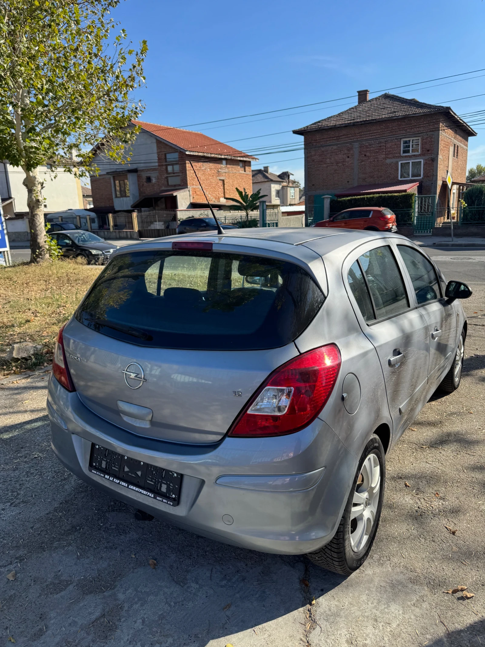 Opel Corsa 1.2 BENZIN AUSTRIA - изображение 5