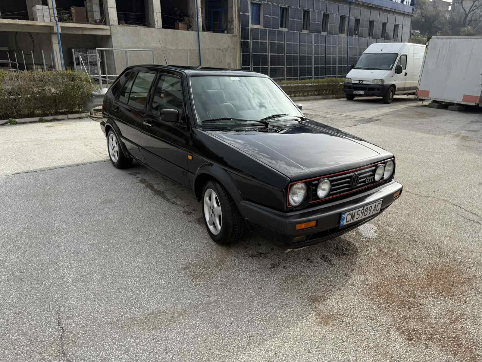 VW Golf 1.6 - изображение 9