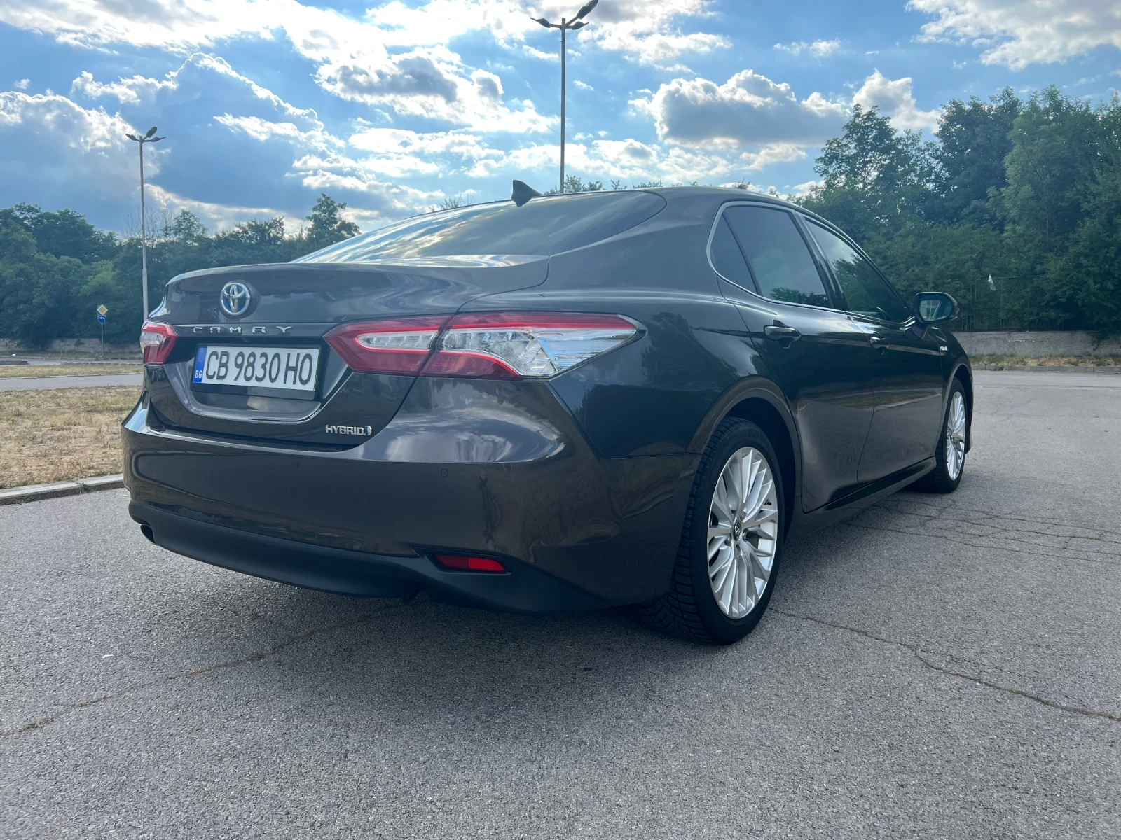 Toyota Camry 2.5 Hybrid в гаранция до 2029г. - изображение 4