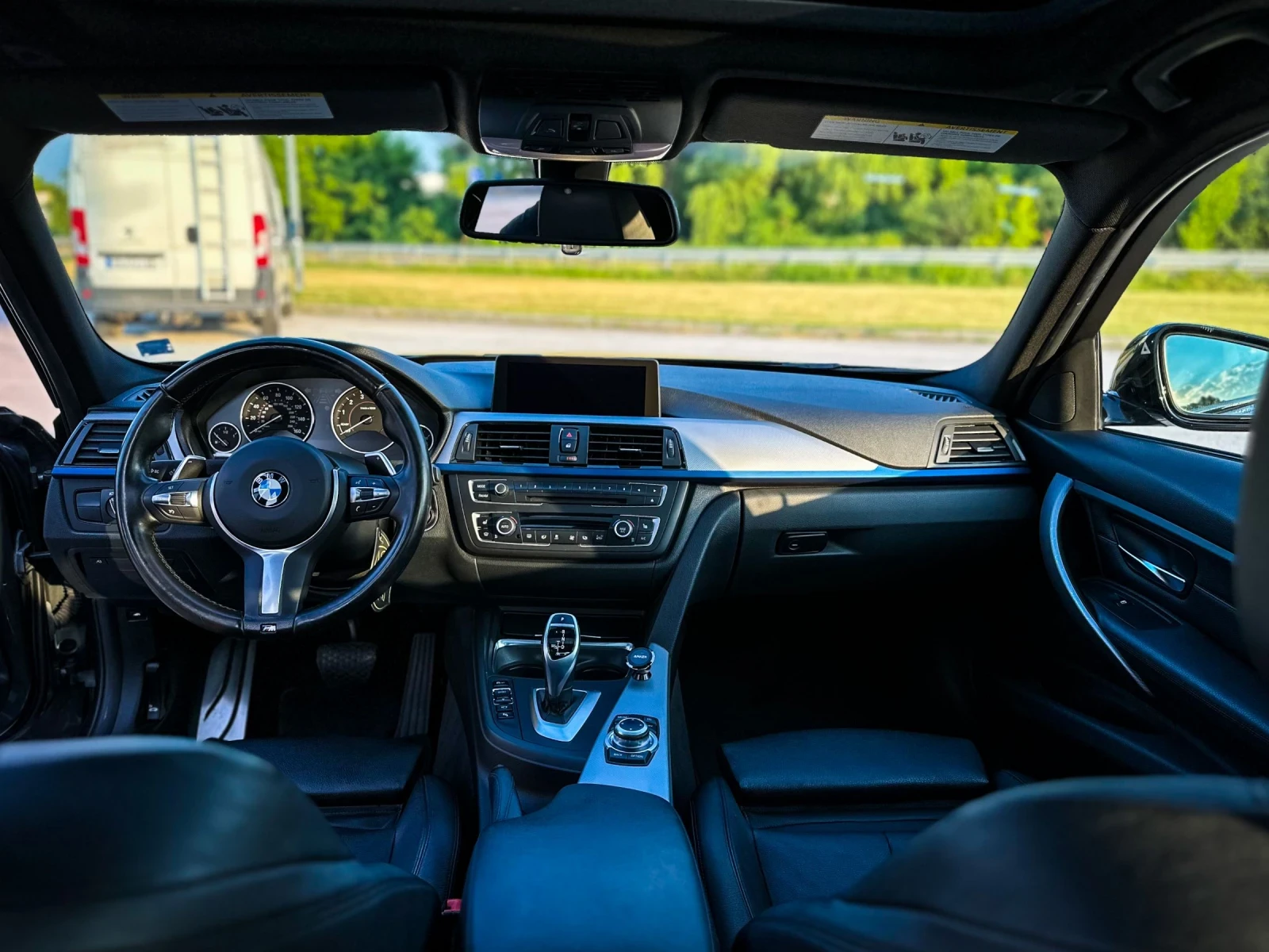 BMW 335 | Mobile.bg   17