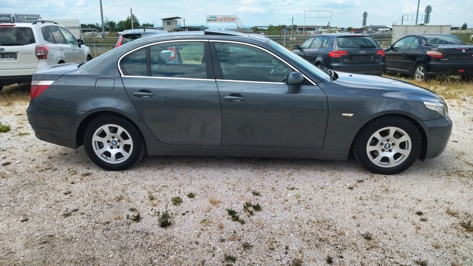 BMW 525 D NAVI ВСИЧКИ ЕКСТРИ  - изображение 4