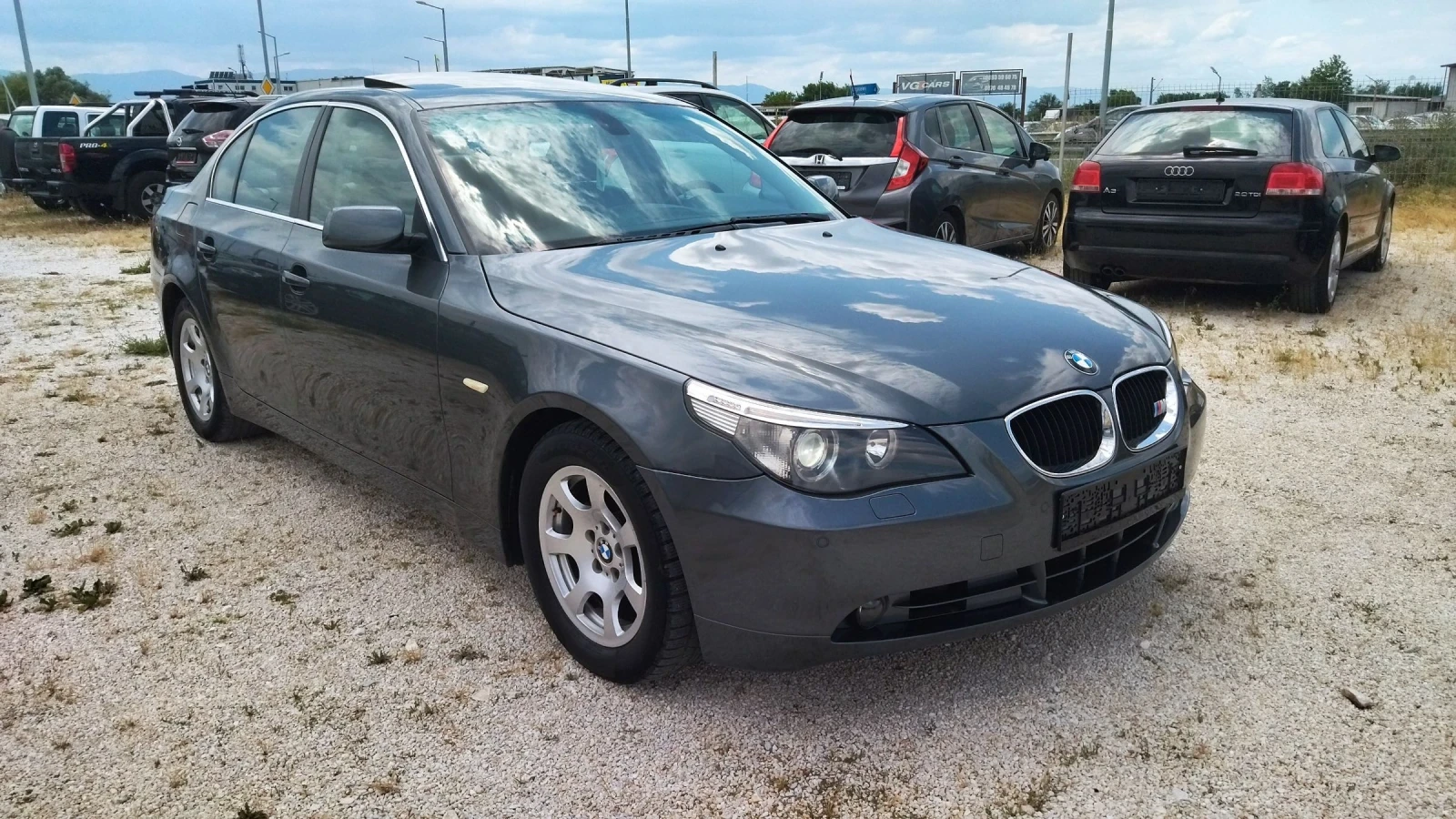 BMW 525 D NAVI ВСИЧКИ ЕКСТРИ  - изображение 3