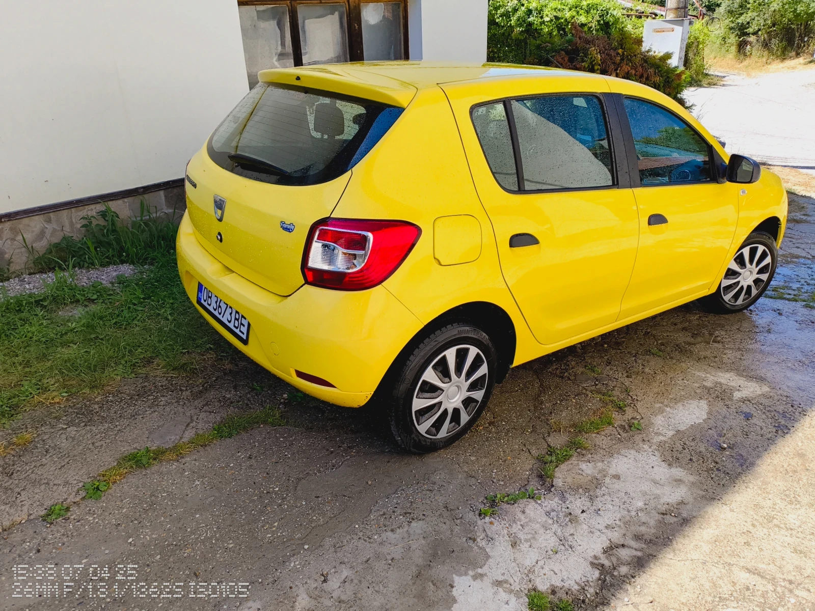 Dacia Sandero 1.5 DCi - изображение 5